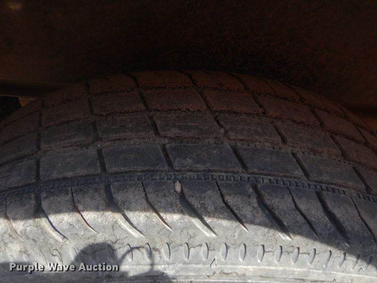 image for item DG8639 2007 Forest River enclosed cargo trailer