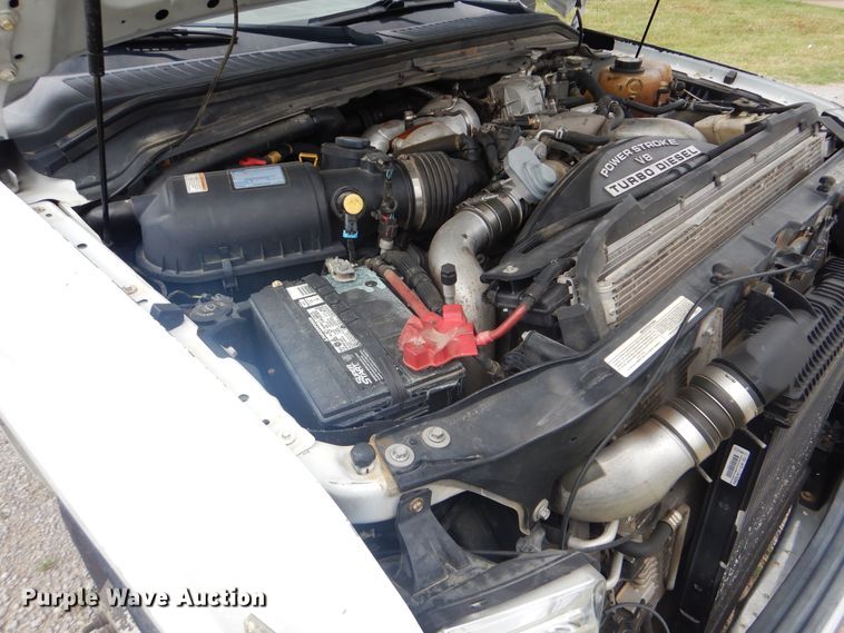 image for item DG8672 2008 Ford F350 Super Duty  SuperCab flatbed pickup truck