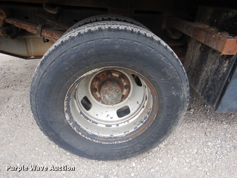 image for item DG8672 2008 Ford F350 Super Duty  SuperCab flatbed pickup truck