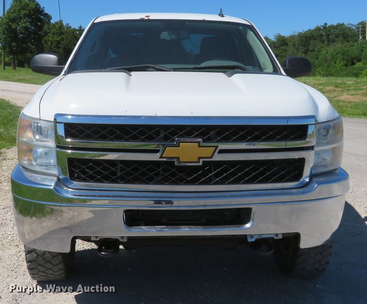 image for item DH1025 2014 Chevrolet Silverado 2500 LS  Crew Cab pickup truck