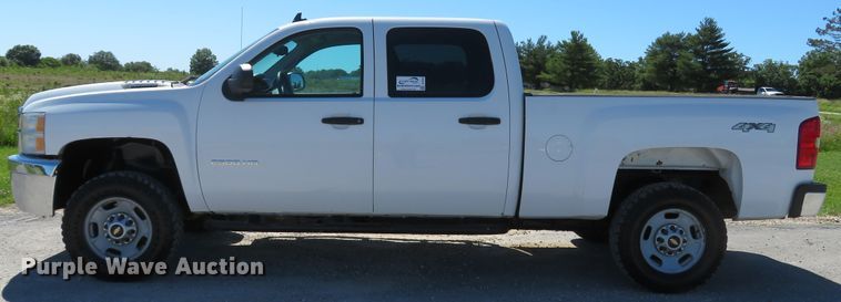 image for item DH1025 2014 Chevrolet Silverado 2500 LS  Crew Cab pickup truck