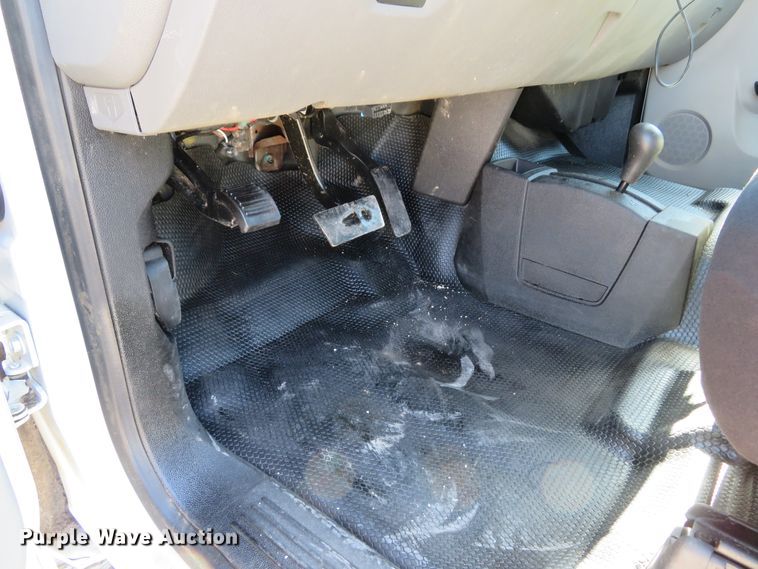 image for item DH1025 2014 Chevrolet Silverado 2500 LS  Crew Cab pickup truck