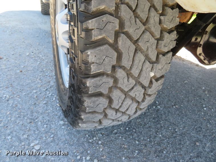 image for item DH1025 2014 Chevrolet Silverado 2500 LS  Crew Cab pickup truck