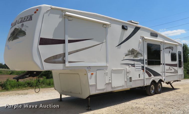 image for item DH1026 2007 Forest River Cedar Creek 37RDQS  camper