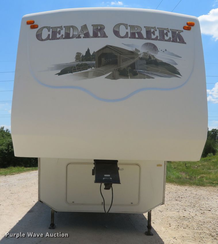 image for item DH1026 2007 Forest River Cedar Creek 37RDQS  camper