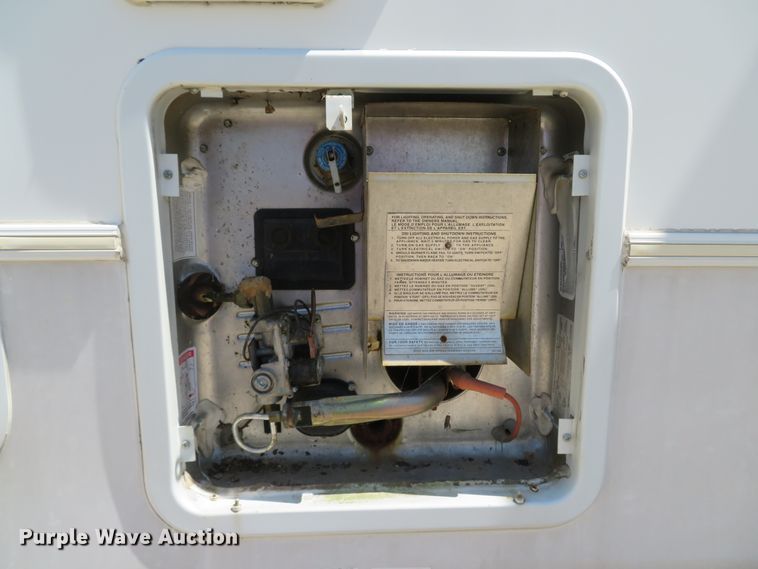 image for item DH1026 2007 Forest River Cedar Creek 37RDQS  camper