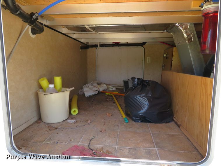 image for item DH1026 2007 Forest River Cedar Creek 37RDQS  camper