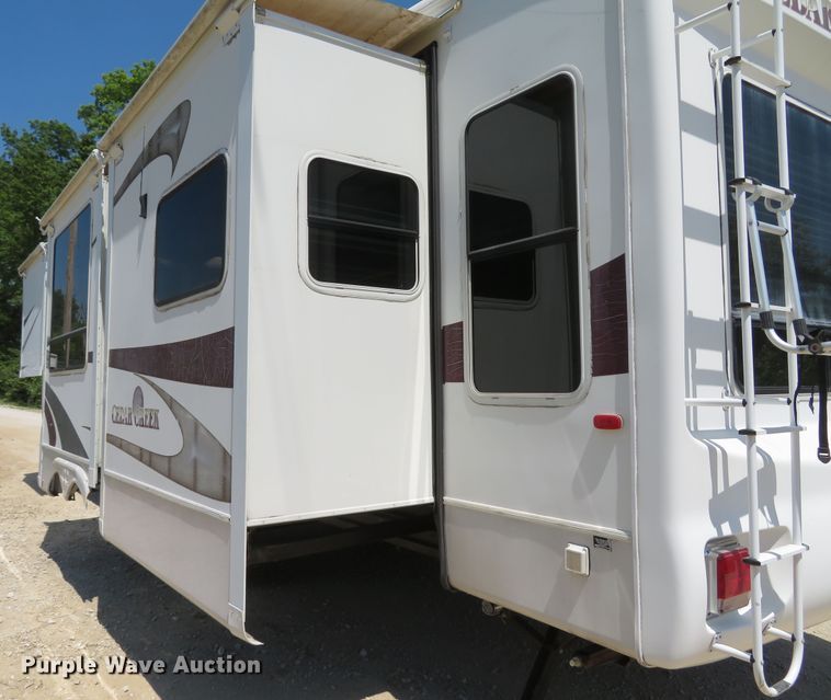 image for item DH1026 2007 Forest River Cedar Creek 37RDQS  camper