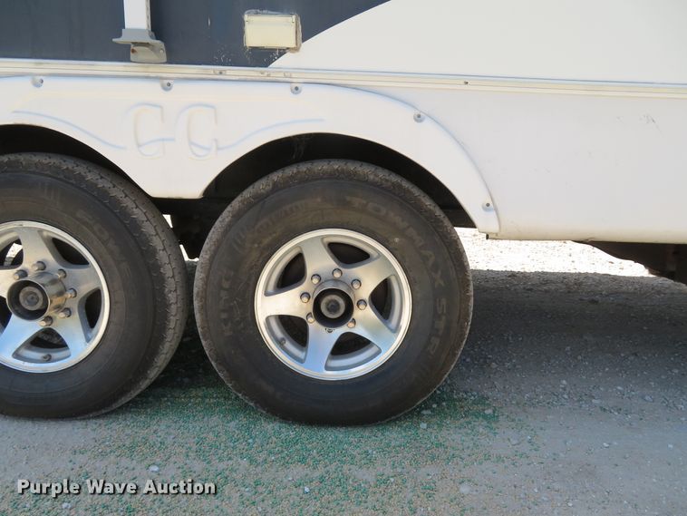 image for item DH1026 2007 Forest River Cedar Creek 37RDQS  camper