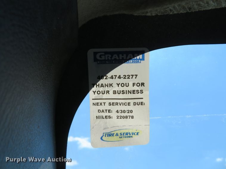 image for item DH1039 2006 Chevrolet Silverado 2500HD  Ext. Cab utility bed pickup truck