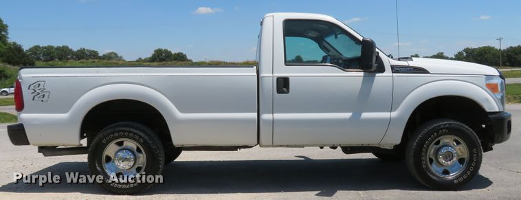 image for item DH1041 2012 Ford F250 Super Duty XL  pickup truck