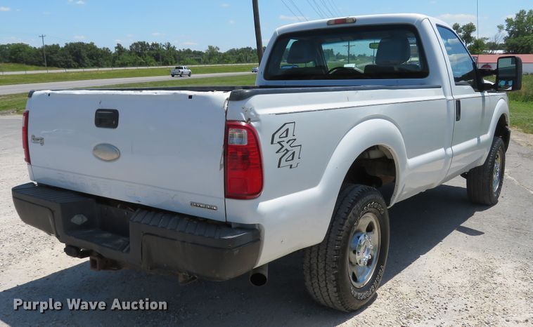 image for item DH1041 2012 Ford F250 Super Duty XL  pickup truck