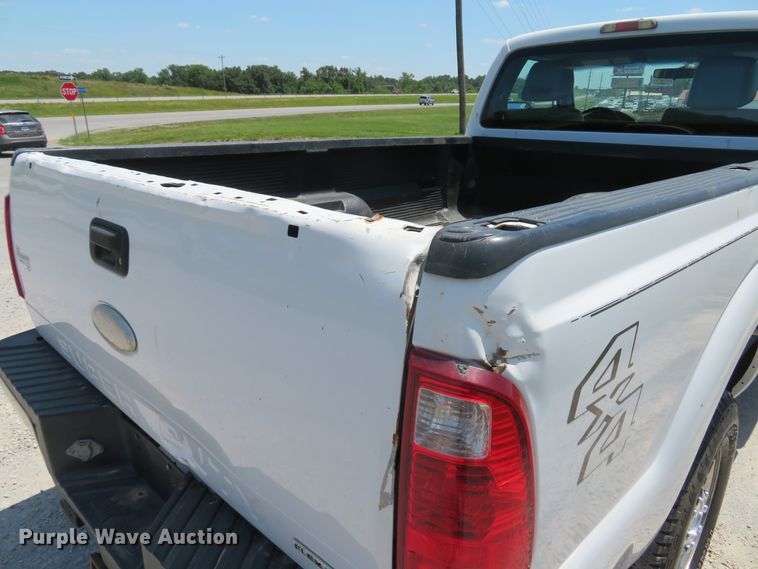 image for item DH1041 2012 Ford F250 Super Duty XL  pickup truck