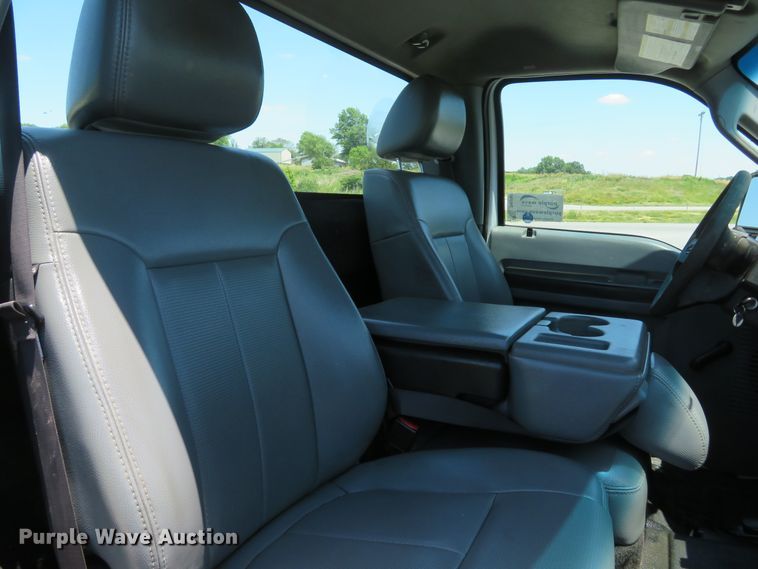 image for item DH1041 2012 Ford F250 Super Duty XL  pickup truck