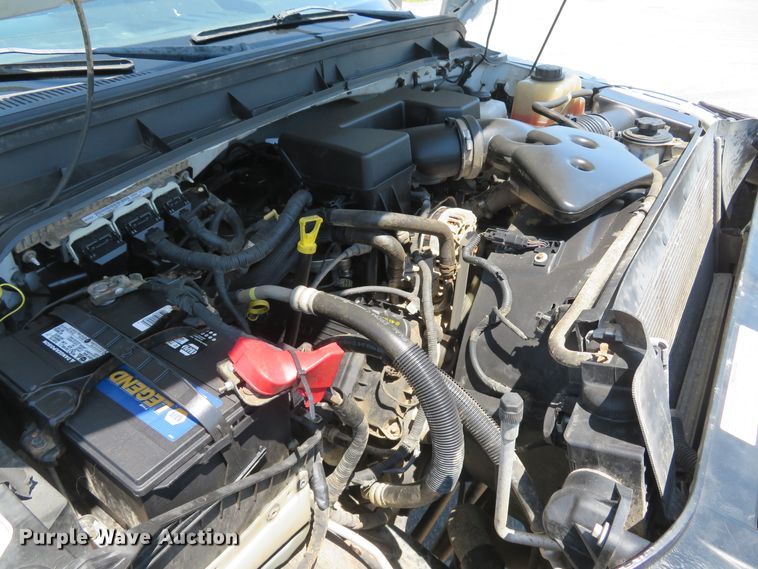 image for item DH1041 2012 Ford F250 Super Duty XL  pickup truck