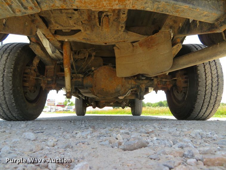 image for item DH1041 2012 Ford F250 Super Duty XL  pickup truck