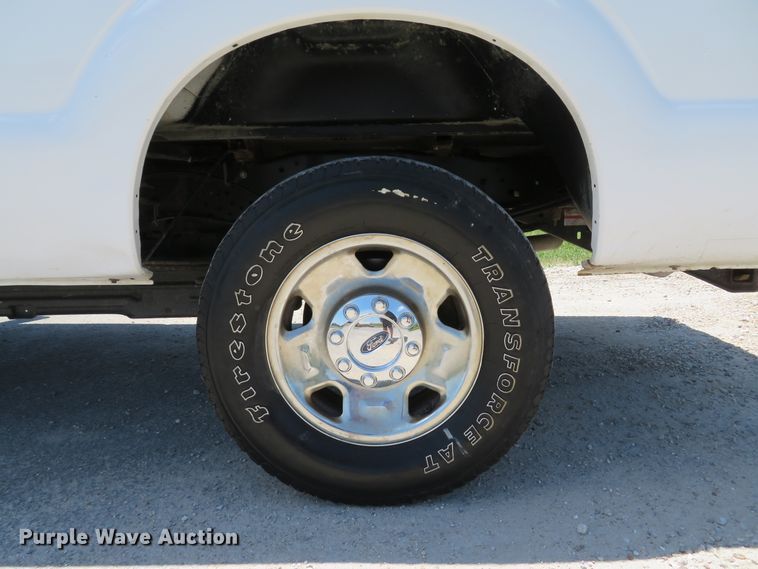 image for item DH1041 2012 Ford F250 Super Duty XL  pickup truck