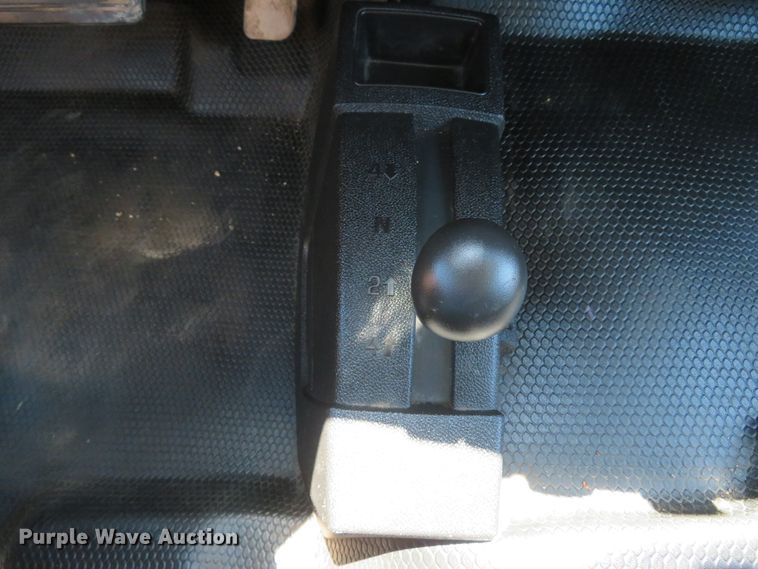 image for item DH1043 2014 Chevrolet Silverado 2500HD  Crew Cab pickup truck