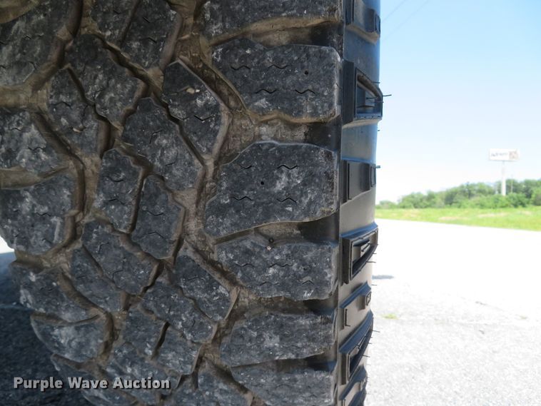 image for item DH1043 2014 Chevrolet Silverado 2500HD  Crew Cab pickup truck