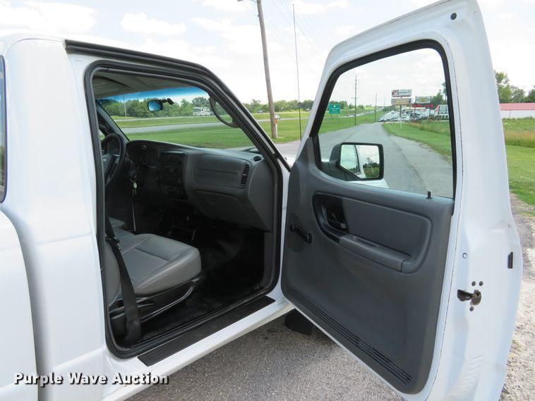 image for item DH1044 2007 Ford Ranger  pickup truck