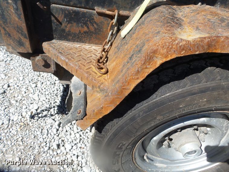 image for item DH3792 2010 Rice dump trailer