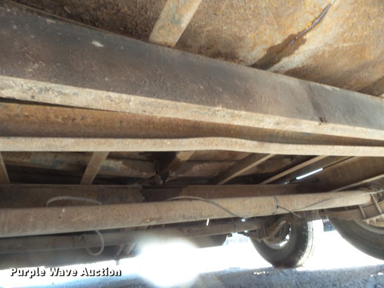 image for item DH3792 2010 Rice dump trailer