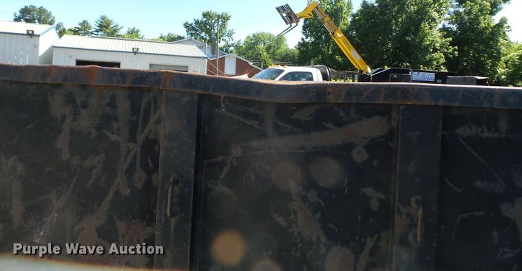 image for item DH3792 2010 Rice dump trailer