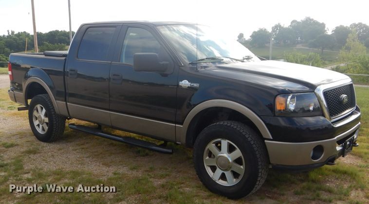 image for item DH4468 2006 Ford F150  SuperCrew pickup truck