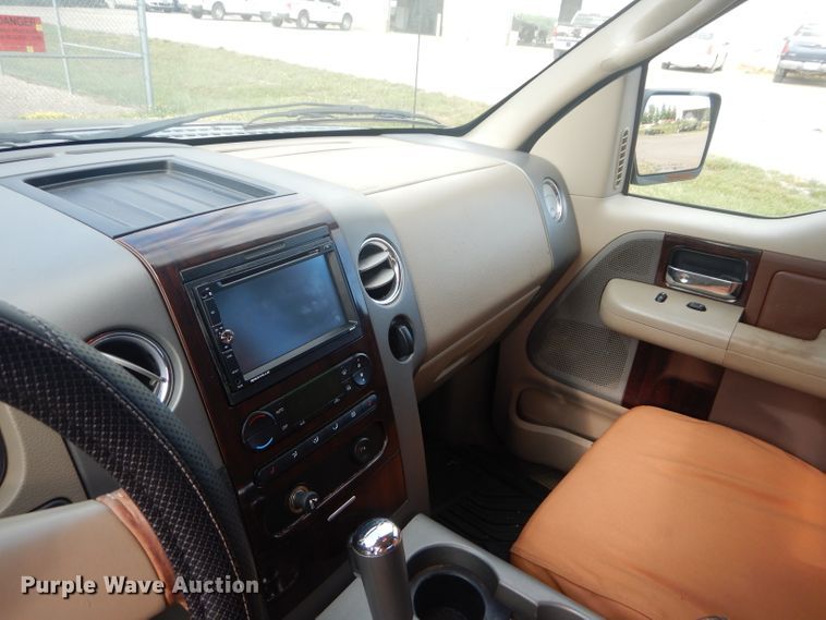 image for item DH4468 2006 Ford F150  SuperCrew pickup truck