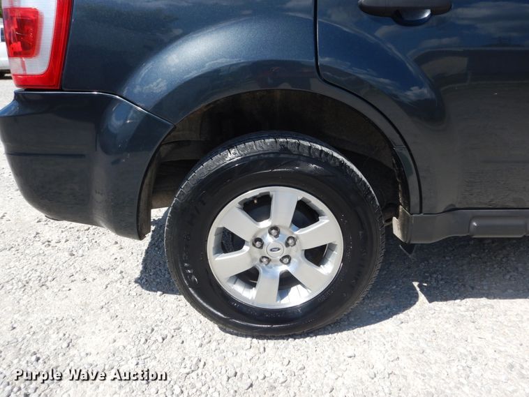 image for item DH5116 2009 Ford Escape  SUV