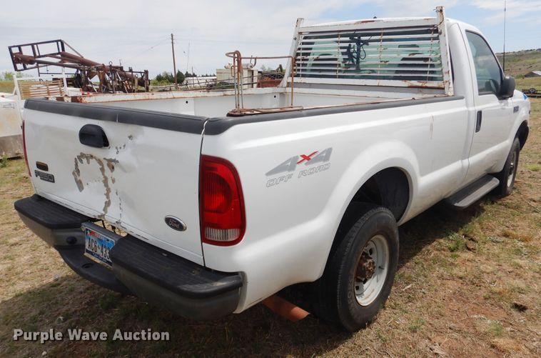 image for item DI0139 2002 Ford F250 Super Duty  pickup truck