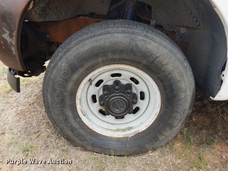 image for item DI0139 2002 Ford F250 Super Duty  pickup truck