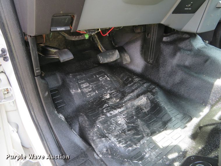 image for item DI2201 2011 Ford F250 Super Duty XL  SuperCab pickup truck