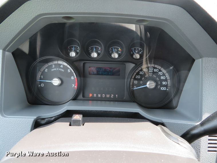 image for item DI2201 2011 Ford F250 Super Duty XL  SuperCab pickup truck