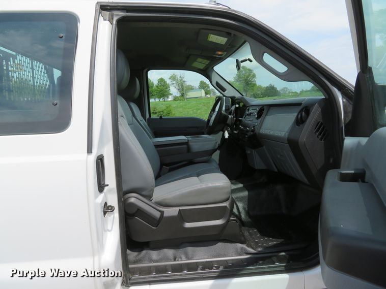 image for item DI2201 2011 Ford F250 Super Duty XL  SuperCab pickup truck