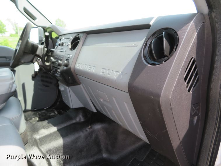 image for item DI2201 2011 Ford F250 Super Duty XL  SuperCab pickup truck