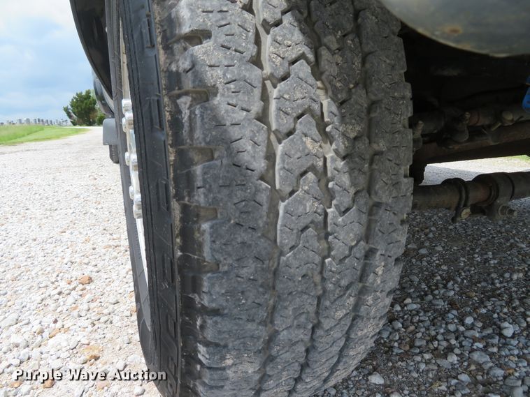 image for item DI2201 2011 Ford F250 Super Duty XL  SuperCab pickup truck