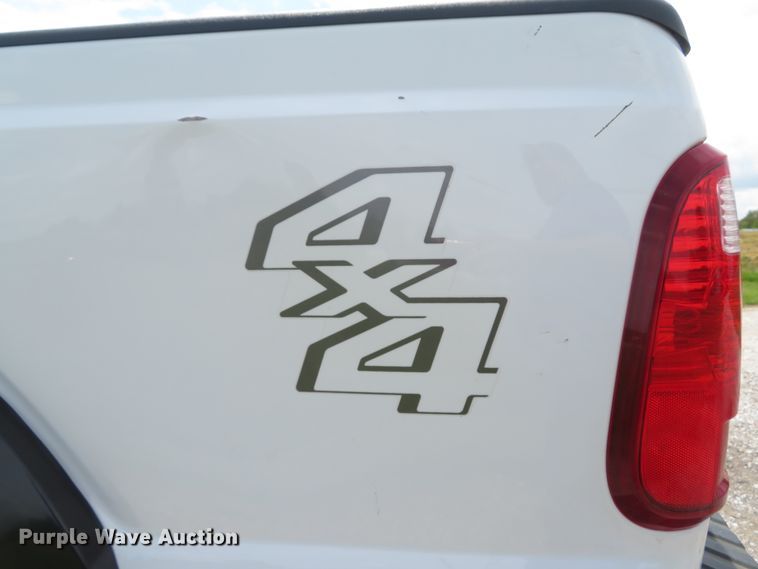 image for item DI2201 2011 Ford F250 Super Duty XL  SuperCab pickup truck