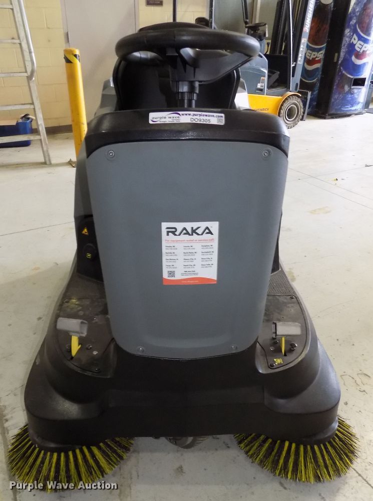 image for item DO9305 Karcher Professional KM90/60RBPADV floor sweeper
