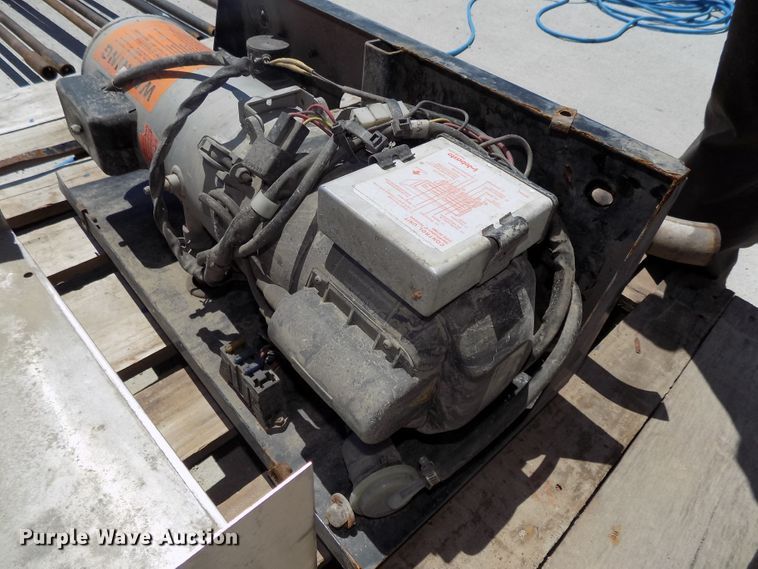 image for item DO9306 2008 Webasto auxiliary power unit