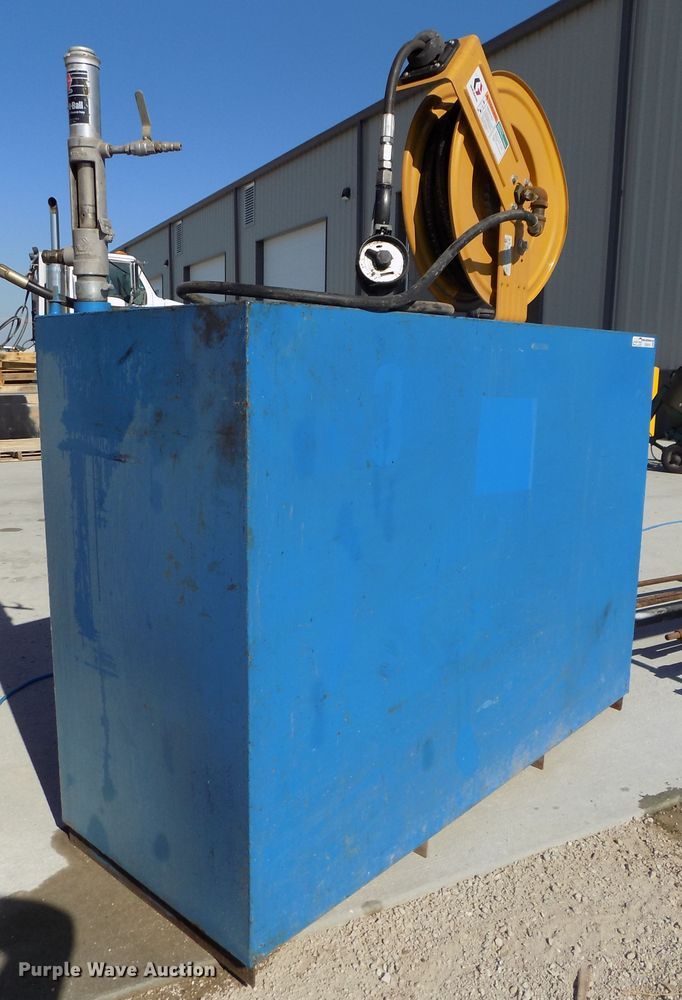 image for item DO9310 Hydraulic tank