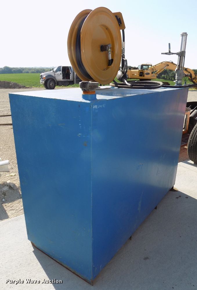 image for item DO9310 Hydraulic tank