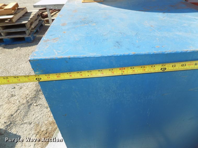 image for item DO9310 Hydraulic tank