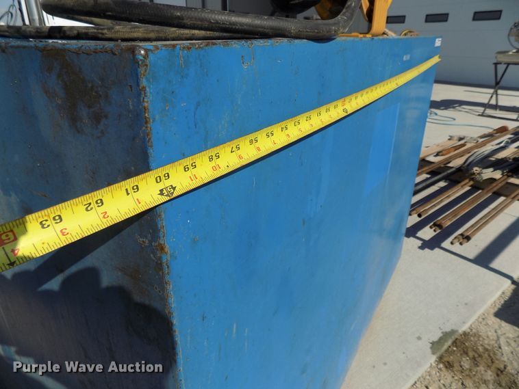 image for item DO9310 Hydraulic tank