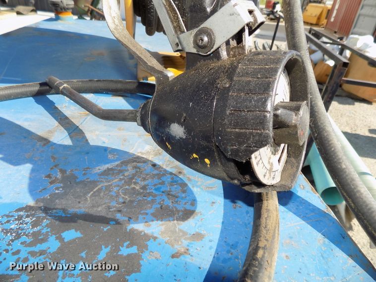 image for item DO9310 Hydraulic tank