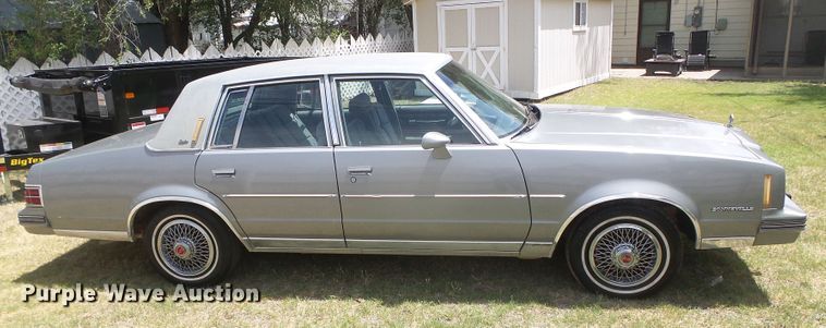 image for item EL9177 1983 Pontiac Bonneville Brougham