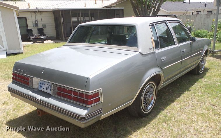 image for item EL9177 1983 Pontiac Bonneville Brougham