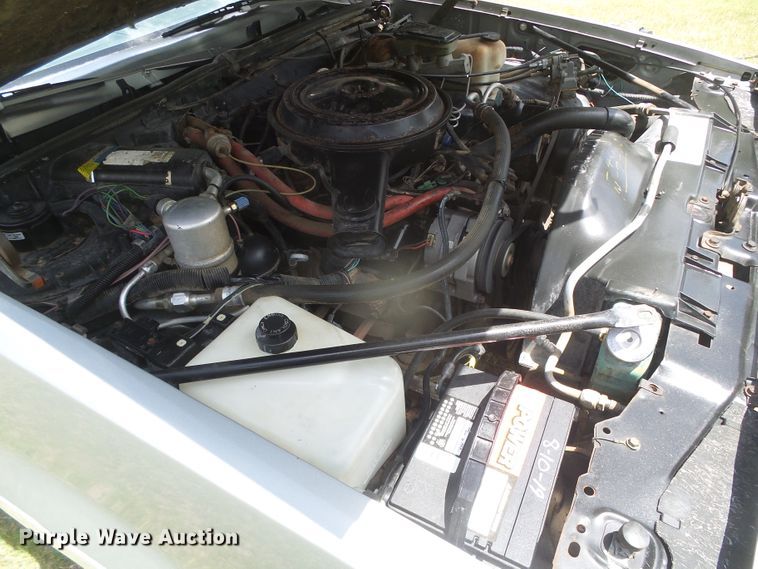 image for item EL9177 1983 Pontiac Bonneville Brougham