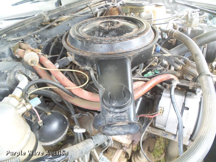 image for item EL9177 1983 Pontiac Bonneville Brougham