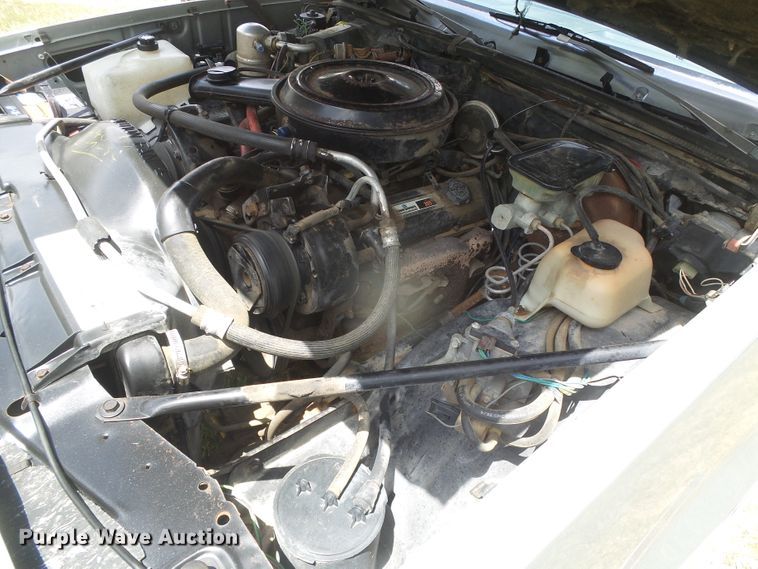 image for item EL9177 1983 Pontiac Bonneville Brougham